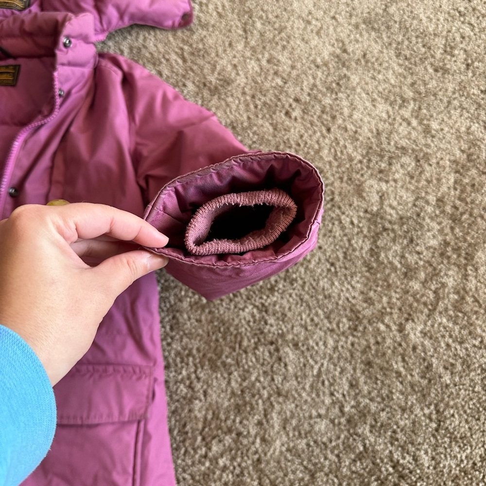 Hard shell Puffer Coat - Picture 4 of 6